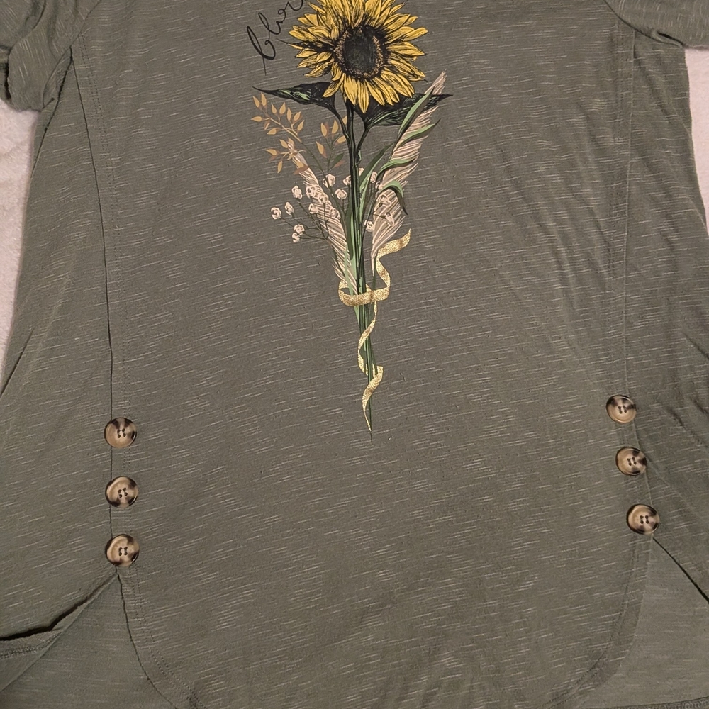 Green Graphic Short Sleeve Tunic